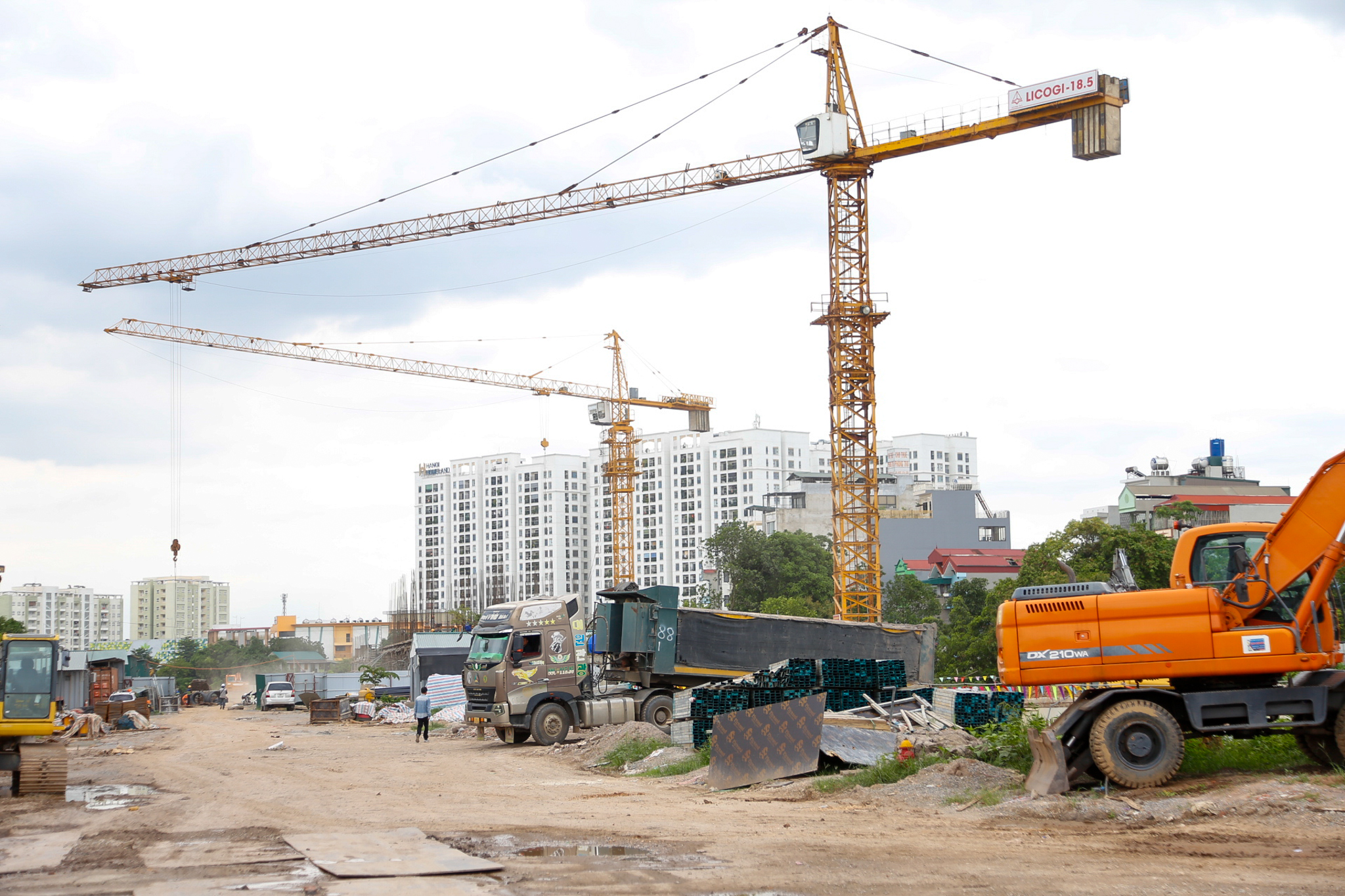 Dự án nhà ở xã hội đắt nhất lịch sử, người quan tâm nhiều đến mức làm quá tải văn phòng đất đai- Ảnh 5. Dự án nhà ở xã hội đắt nhất lịch sử, người quan tâm nhiều đến mức làm quá tải văn phòng đất đai- Ảnh 5.