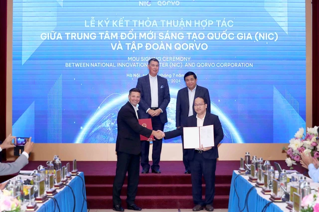 Thêm một tập đoàn bán dẫn hàng đầu Hoa Kỳ tham gia vào kế hoạch hiện thực hóa đào tạo 50.000 kỹ sư bán dẫn của Việt Nam - Ảnh 1.